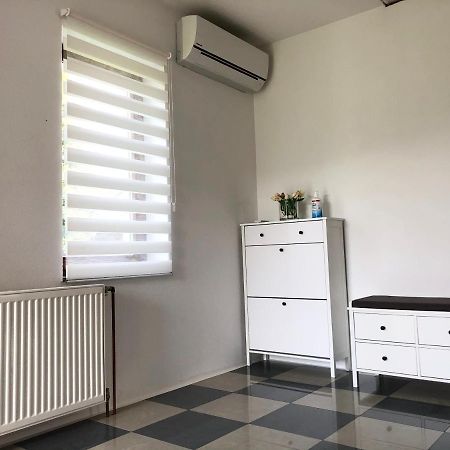 Apartment Golden Fields Smoljanac Buitenkant foto